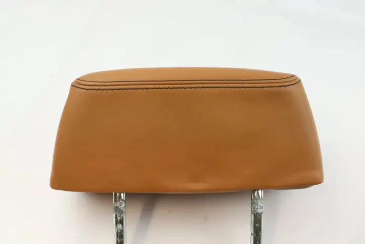 BMW 6 F12 F13 (2010 - 2018)   Подголовник заднего сиденья