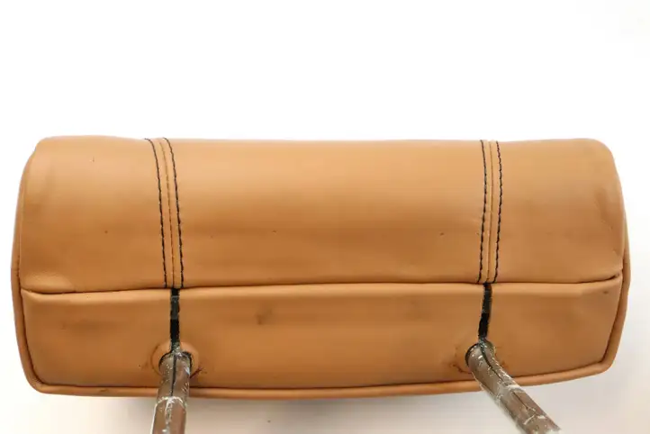 BMW 6 F12 F13 (2010 - 2018)   Подголовник заднего сиденья