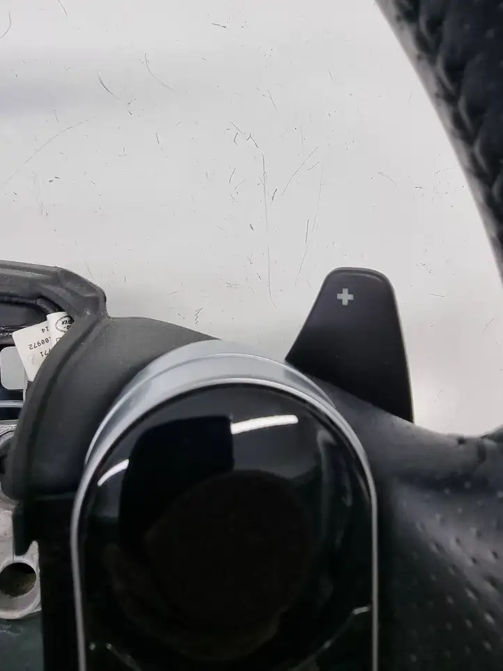 Land Rover Range Rover Velar (2017 - )  JK623F563CB8PVJ Руль