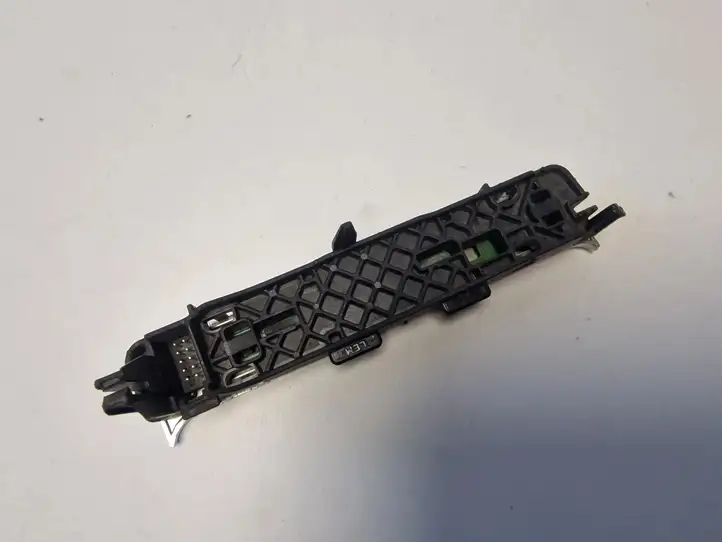 Audi Q7 (2005 - 2009)  4L2713463A Индикатор передач