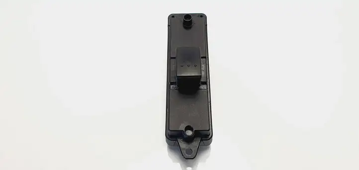 Mazda 3 I (2003 - 2006) BP4L66380 Кнопка стеклоподъемников — фото 1