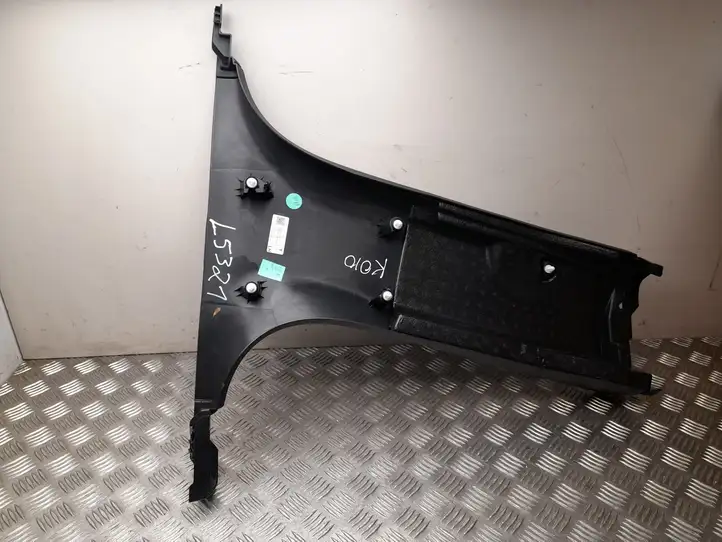 Tesla Model Y (2019 - 2024) 149462301E Нижняя обшивка стойки B — фото 4