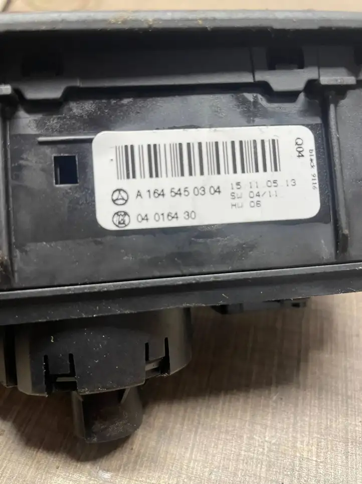 Mercedes-Benz ML W164 (2005 - 2011) A1645450304 Включатель фонарей — фото 3