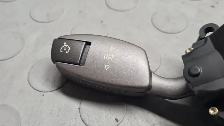 BMW 7 E65 E66 (2001 - 2008)  6911521 Ручка постоянной скорости (автопилота)