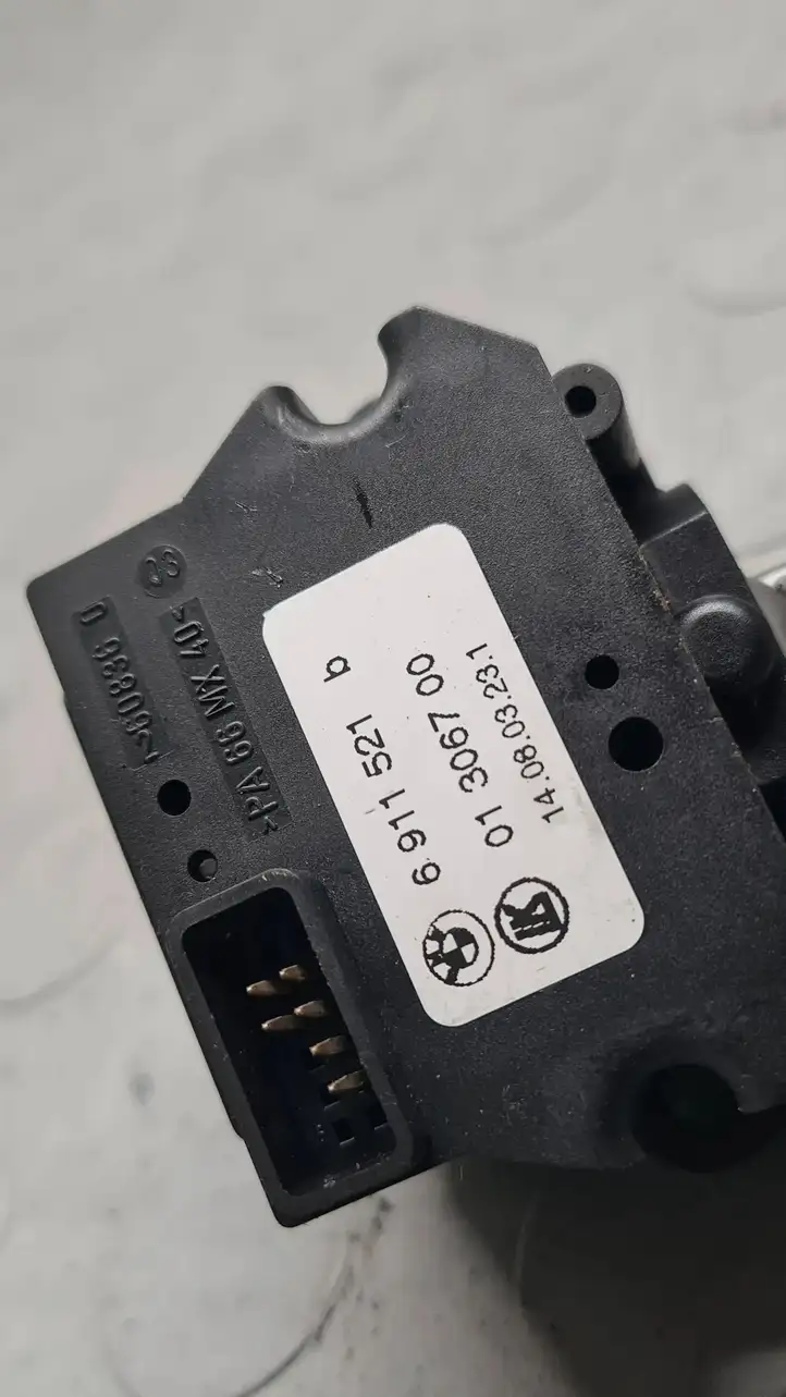 BMW 7 E65 E66 (2001 - 2008)  6911521 Ручка постоянной скорости (автопилота)