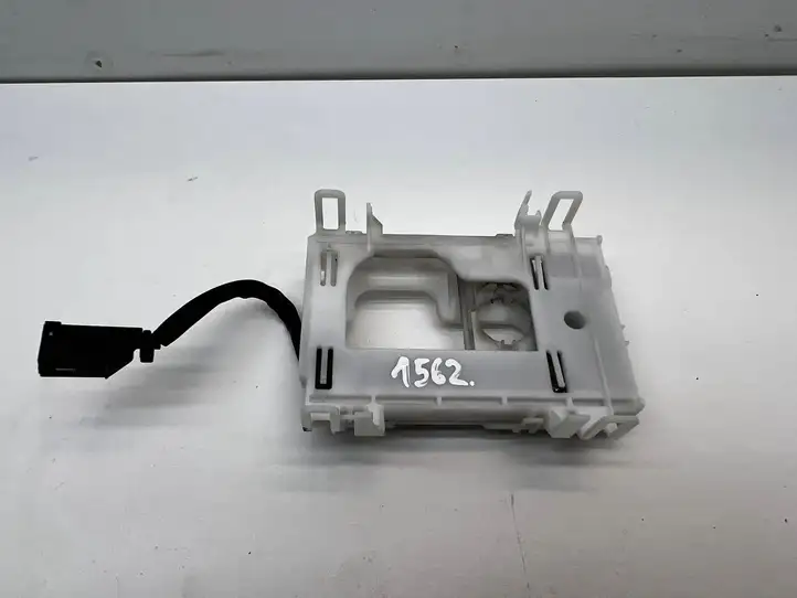 Audi A6 S6 C6 4F (2004 - 2008) 8L0972980 Прочая электропроводка — фото 3