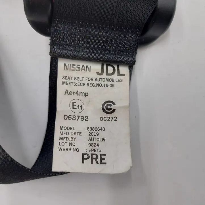 Nissan Leaf II (ZE1) (2017 - ) 638265401F Задний ремень безопасности — фото 3