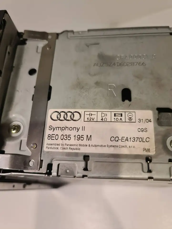 Audi A4 S4 B6 8E 8H (2000 - 2006) 8E0035195M Магнитола / мультимедийная система — фото 8