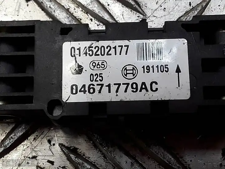 Jeep Grand Cherokee (WK) (2004 - 2010) 04671779AC Датчик удара SRS — фото 4