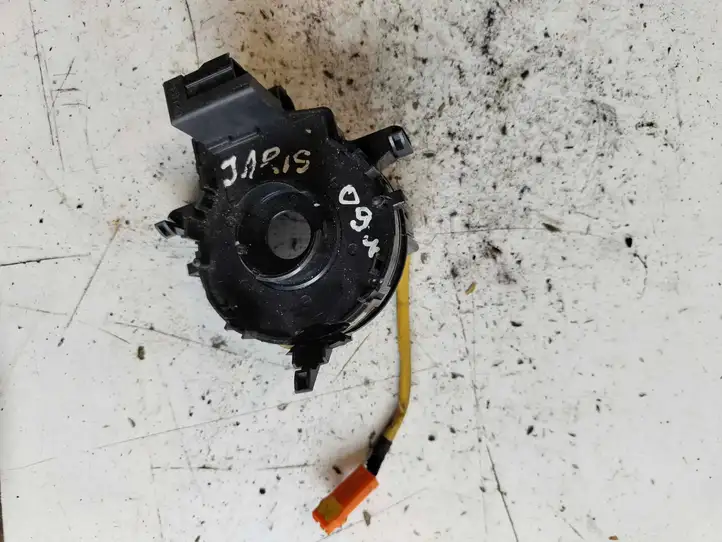 Toyota Yaris (2005 - 2009) Контактное кольцо SRS — фото 2