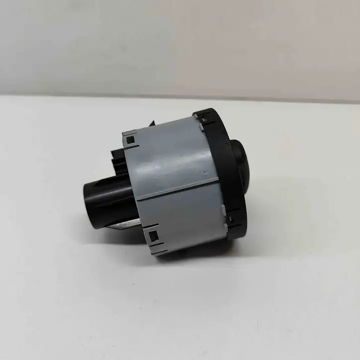 Skoda Octavia Mk3 (5E) (2013 - 2019) 5E0941431D Включатель фонарей — фото 4
