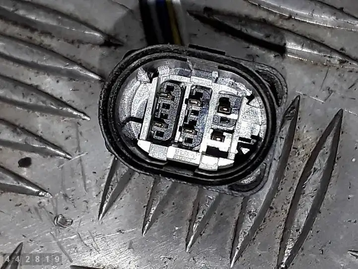 Audi A6 S6 C6 4F (2004 - 2008) 06E906265F Лямбда-зонд — фото 6