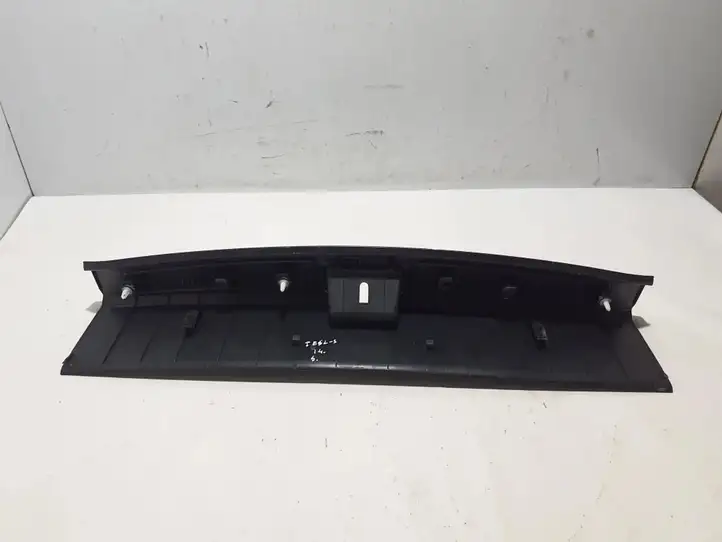 Tesla Model S (2012 - 2016) 1010824 Отделка порога багажника — фото 4