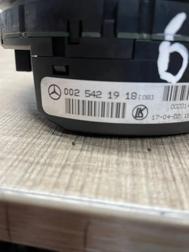 Mercedes-Benz C W203 (2000 - 2007) 0025421918 Контактное кольцо SRS — фото 3