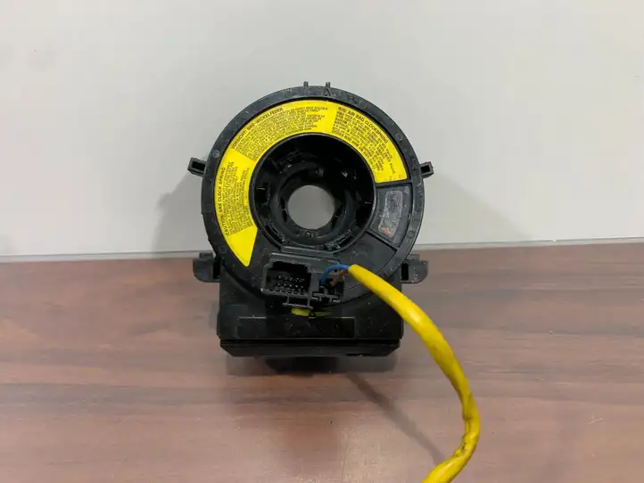 Hyundai ix35 (2009 - 2013) M30O356683 Контактное кольцо SRS — фото 1