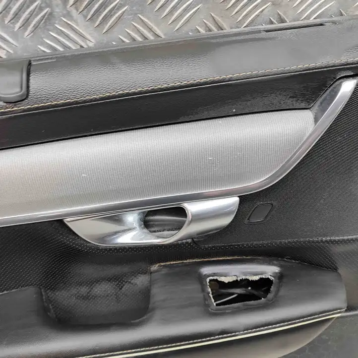 Volvo S90, V90 (2016 - 2020) 31393232 Обшивка задней двери — фото 6