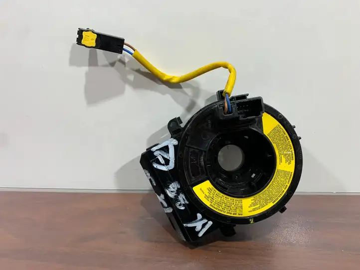 Hyundai ix35 (2009 - 2013) M30U256434 Контактное кольцо SRS — фото 2
