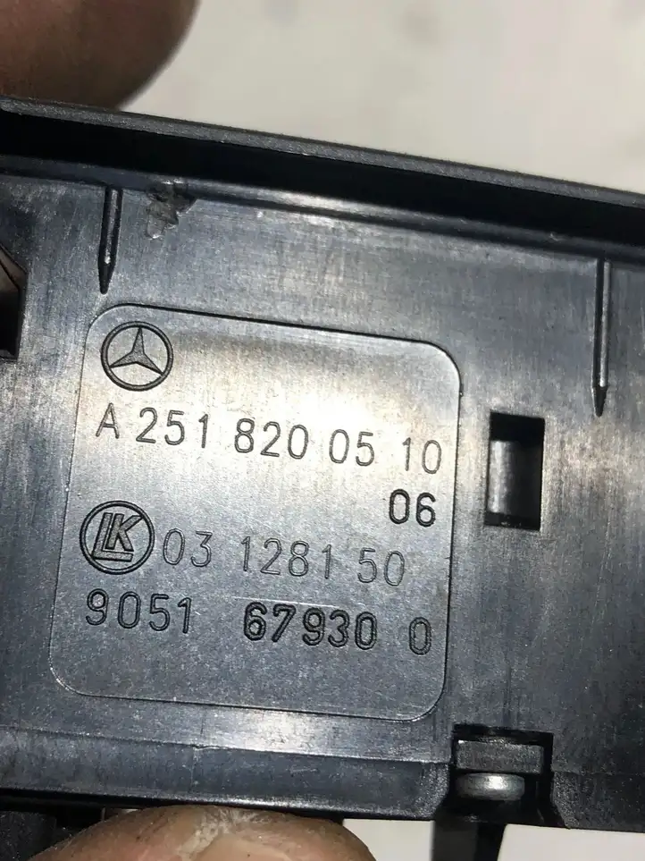 Mercedes-Benz ML W164 (2005 - 2011) A2518200510 Блок кнопок стеклоподъемников — фото 3