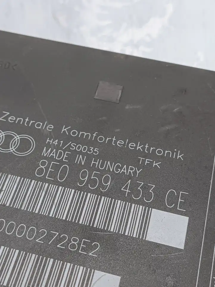 Audi A4 S4 B6 8E 8H (2000 - 2006) 8E0959433CE Модуль комфорта — фото 3