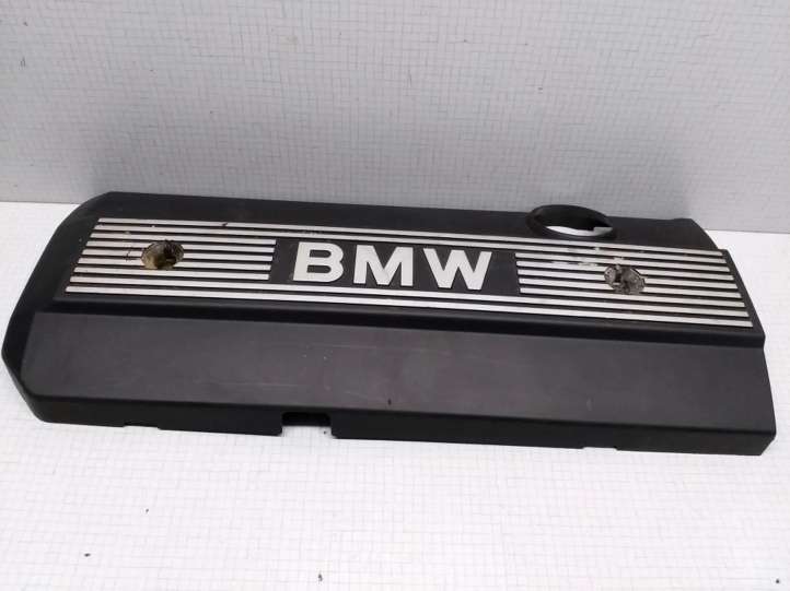 11121748633 BMW 5 E39 Variklio dangtis (apdaila)