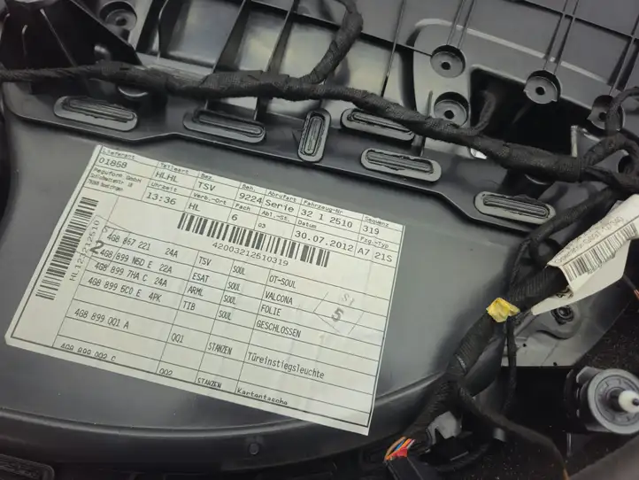 Audi A7 S7 4G (2010 - 2014) 4G8971693C Обшивка задней двери — фото 5