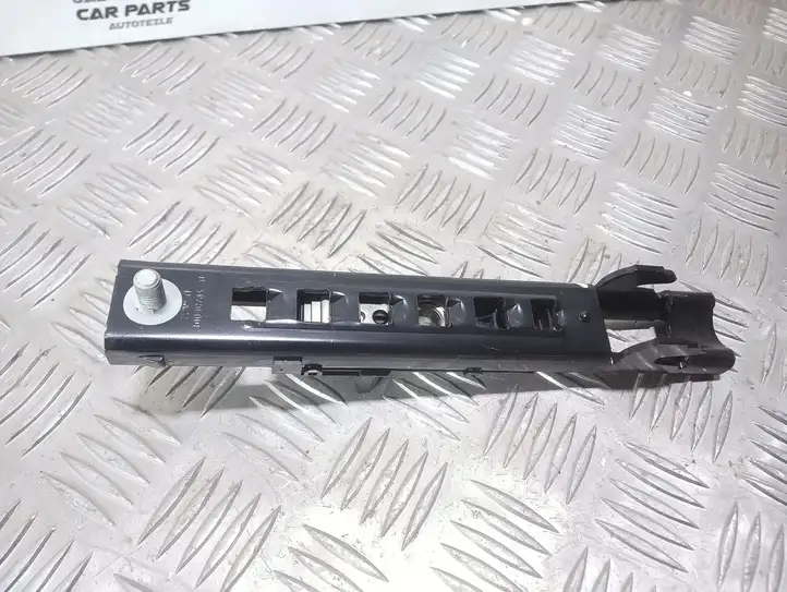 Ford Focus (2008 - 2011) 33007942 Регулятор ремня безопасности — фото 3