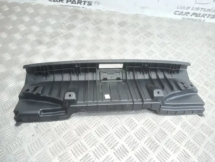 BMW 1 E82 E88 (2007 - 2014) 6960416 Отделка порога багажника — фото 3