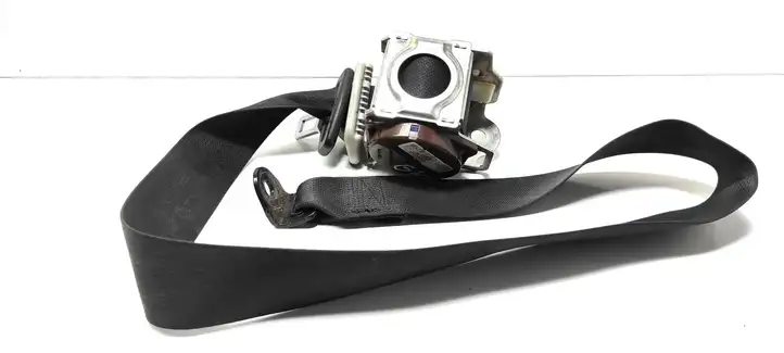 Nissan Qashqai (2010 - 2013) Задний ремень безопасности — фото 1