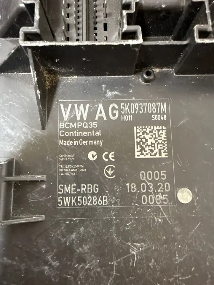 Volkswagen Golf VI (2009 - 2013) 5K0937087M Модуль комфорта — фото 3