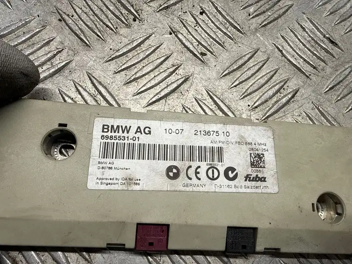 BMW 5 E60 E61 (2004 - 2010) 6985531 Усилитель антенны — фото 2