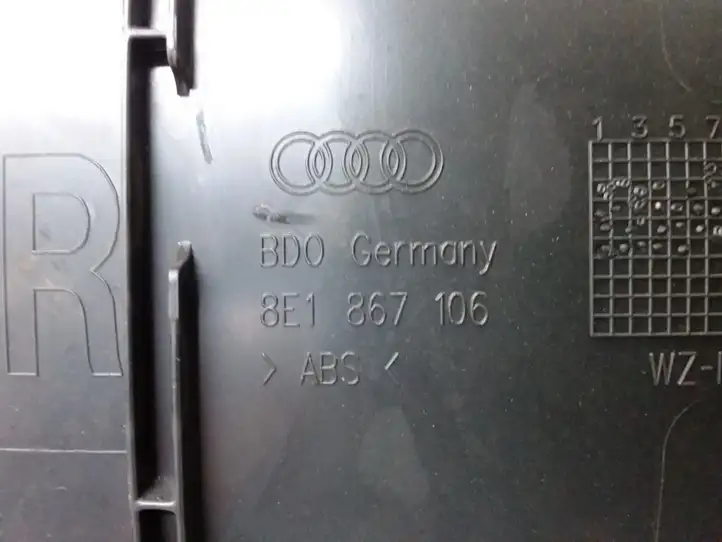 Audi A4 S4 B7 8E 8H (2004 - 2009) 8E1867106 Обшивка передней двери — фото 3