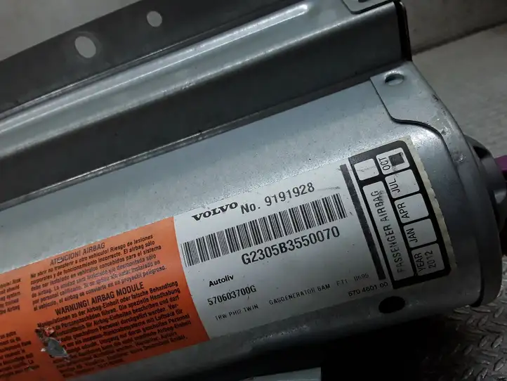 Volvo V70 (2000 - 2004) 9191928 Подушка безопасности пассажира — фото 2