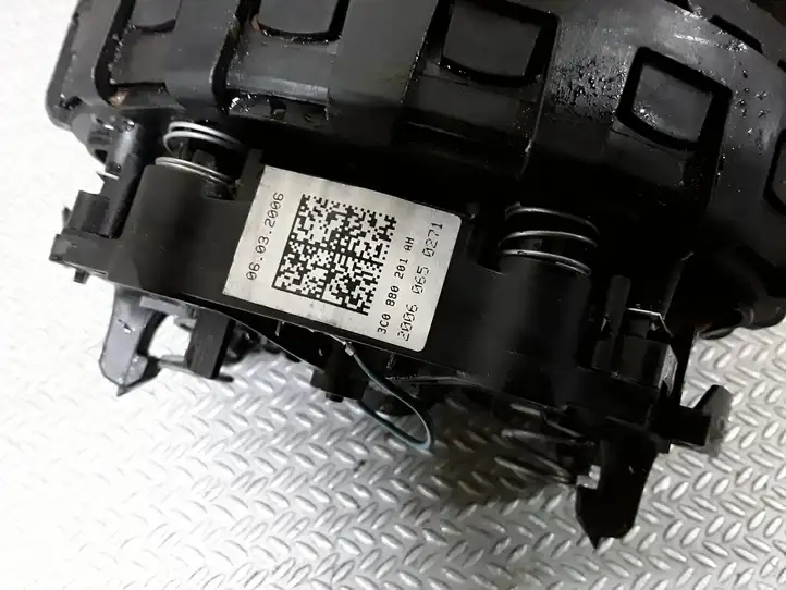 Volkswagen PASSAT B6 (2005 - 2010) 3C0880201AH Подушка безопасности руля — фото 2