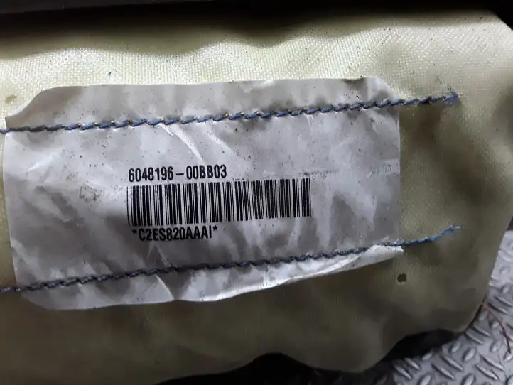 Chrysler Pacifica (2003 - 2008) 6048196 Подушка безопасности пассажира — фото 2