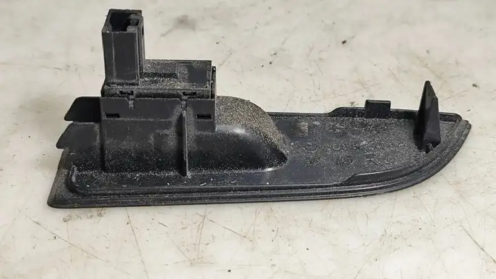 Volkswagen PASSAT CC (2008 - 2012) 3C8867376A Кнопка стеклоподъемников — фото 2