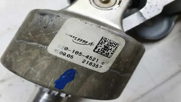 BMW 5 E60 E61 (2004 - 2010) 2201055833D Вал рулевой колонки — фото 3