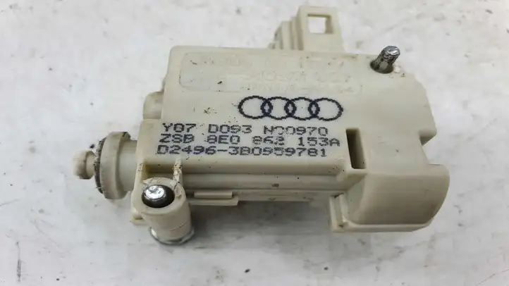Audi A4 S4 B7 8E 8H (2004 - 2009) 8E0862153 Замок крышки топливного бака — фото 3