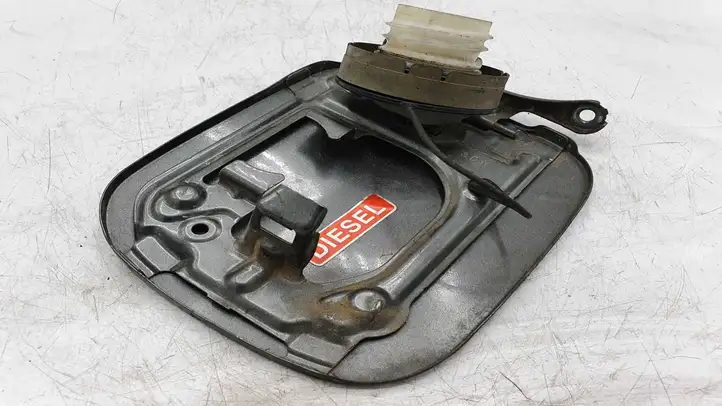 Toyota Corolla E120 E130 (2000 - 2004) Крышка топливного бака — фото 3