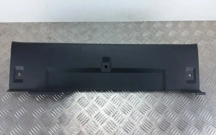 Peugeot 208 (2019 - )  9823305980 Отделка порога багажника