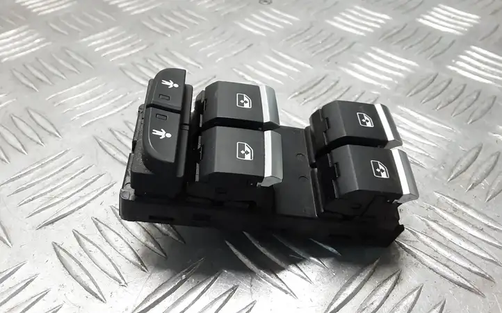 Audi A4 S4 B9 (2015 - 2019) 4M0959851B Кнопка стеклоподъемников — фото 2