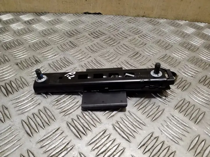 Land Rover Range Rover Sport L494 (2013 - 2017) 616773300 Регулятор ремня безопасности — фото 3