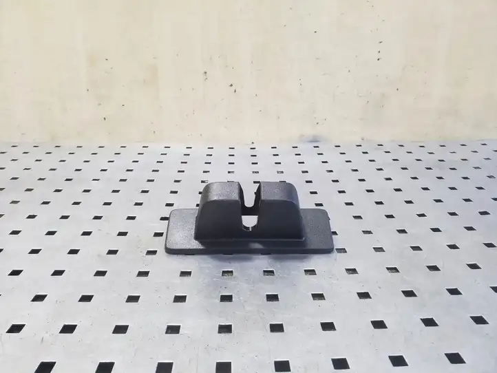Land Rover Range Rover Sport L494 (2013 - 2017) CPLA46420AA Прочая отделка багажника — фото 3