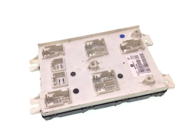 68282387AA Maserati Ghibli Galios (ECU) modulis