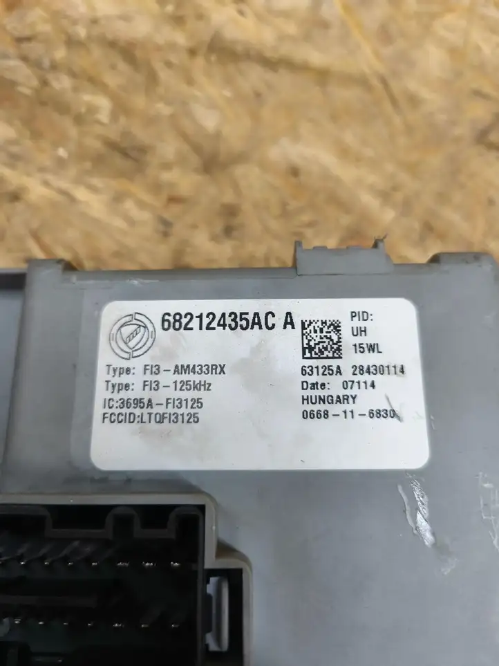 Fiat 500E (2013 - 2019) 68212435AC Модуль комфорта — фото 2