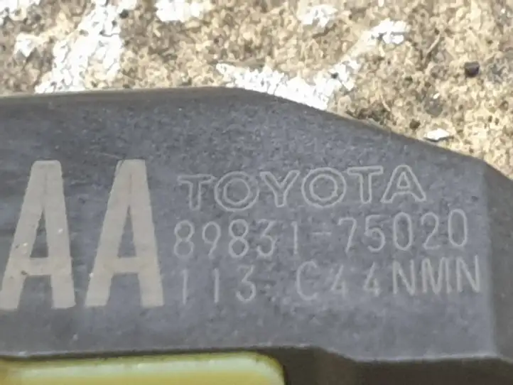 Toyota Prius (XW30) (2009 - 2015) 8983175020 Датчик удара SRS — фото 5