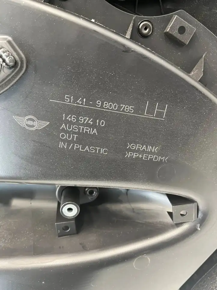 Mini Cooper Countryman R60 (2010 - 2016) 9800785 Обшивка задней двери — фото 4
