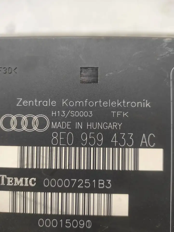 Audi A4 S4 B6 8E 8H (2000 - 2006) 8E0959433AC Модуль комфорта — фото 4