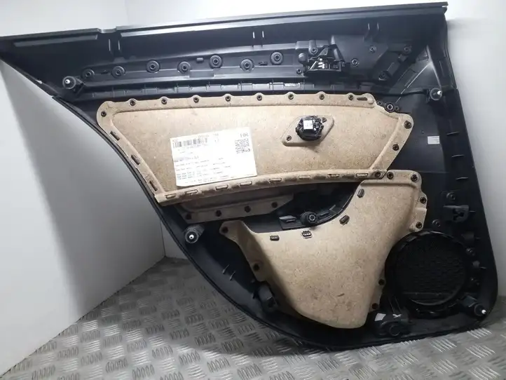 Volkswagen Golf VII (2013 - 2019) 5G4867212 Обшивка задней двери — фото 4