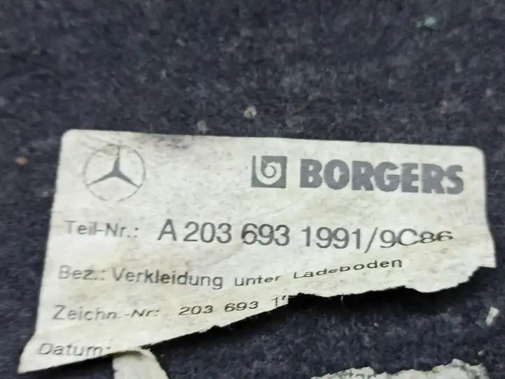 Mercedes-Benz C W203 (2000 - 2007) A2036931991 Пол багажника — фото 2