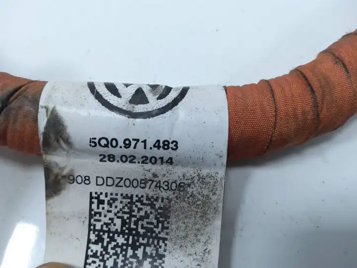 Volkswagen Golf VII (2013 - 2019) 5Q0971483 Кабель для зарядки электромобилей — фото 2